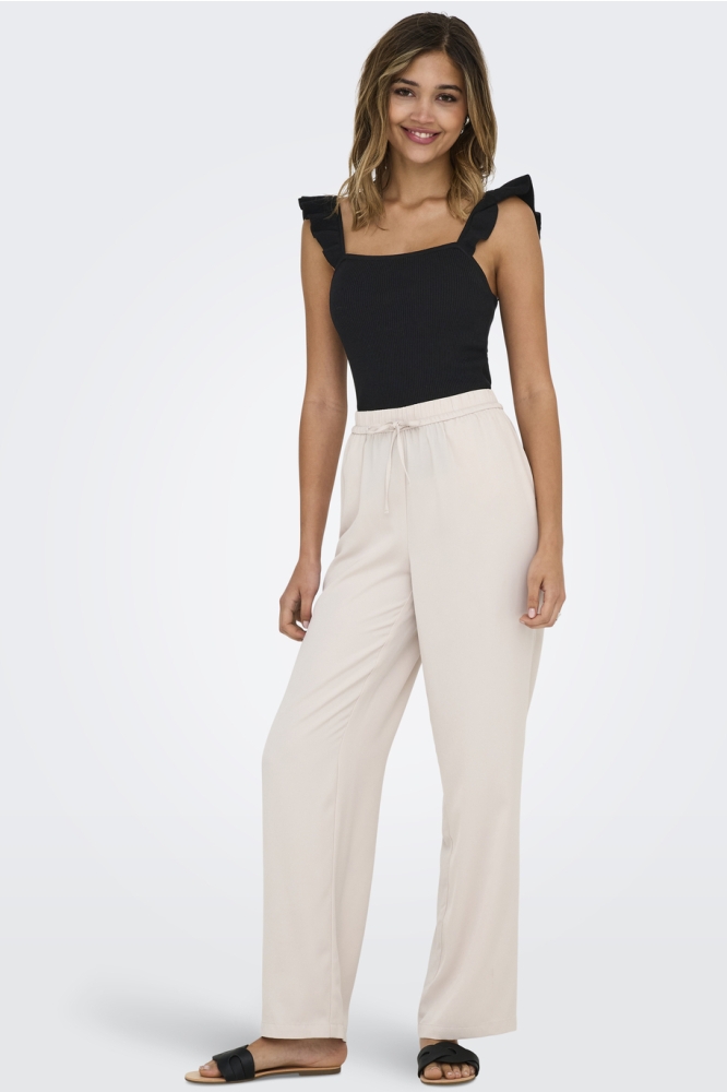 JDYNANNA S/L SQUARE NECK FRILL TOP 15351809 BLACK